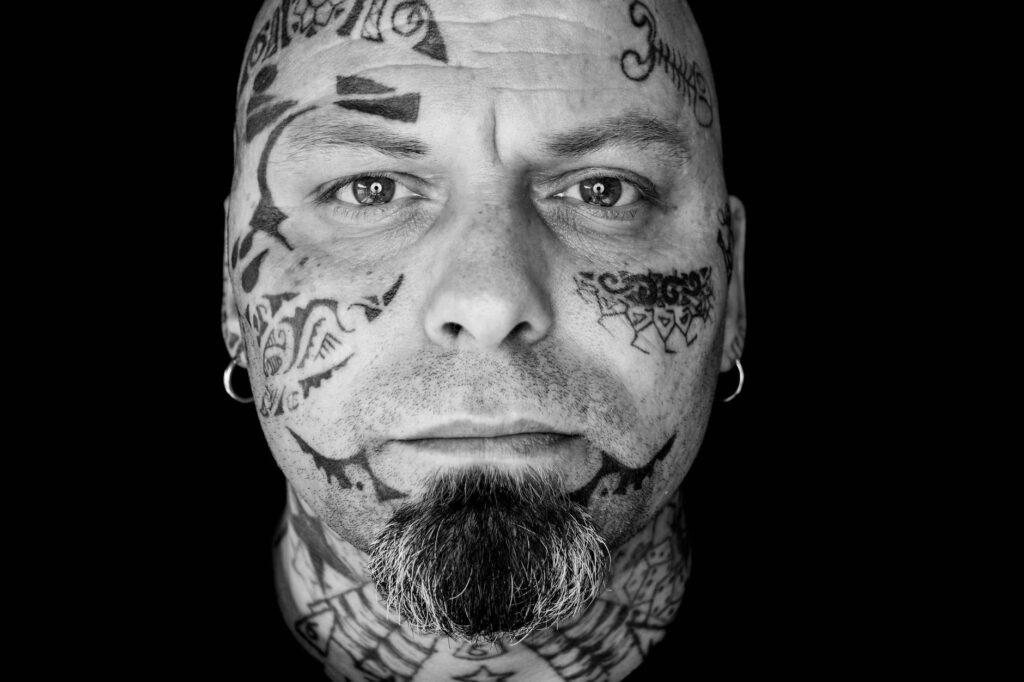 face tattoo artist