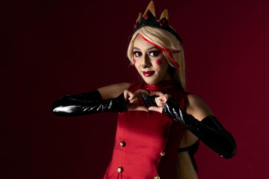 Rosie Hazbin Hotel pose