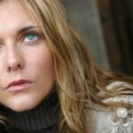 Sarah Michelle Gellar smiling