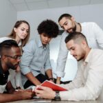 team collaborating flexible schedule